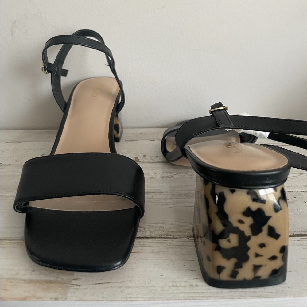 Heels leopard print